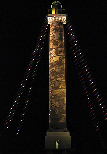 The Astoria Column at Christmas